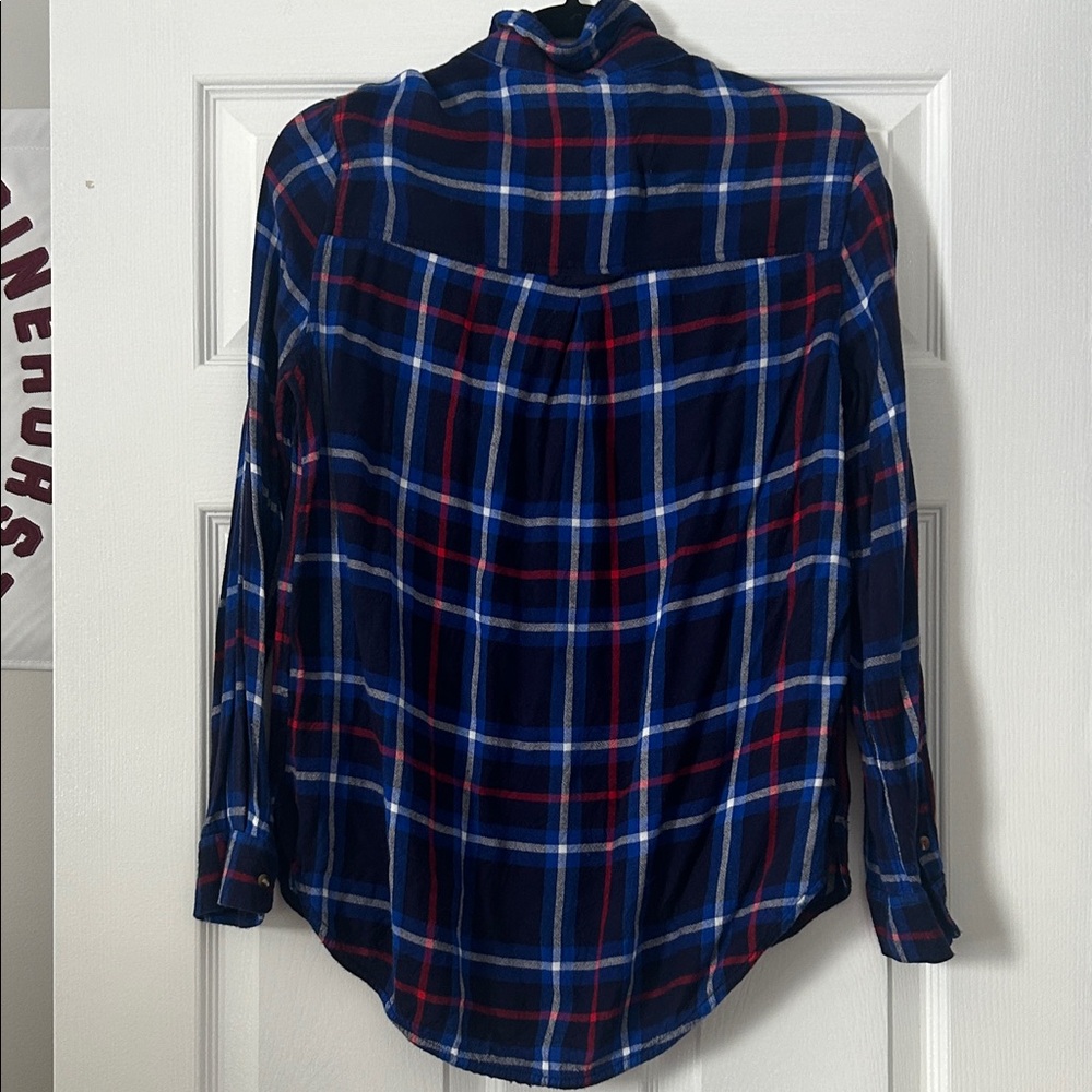 American Eagle Outfitters Blue and Red Plaid Button-Down Shirt - Picture 4 of 4